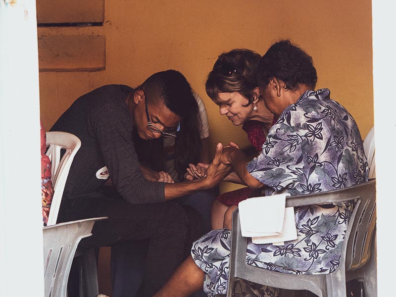 People praying together